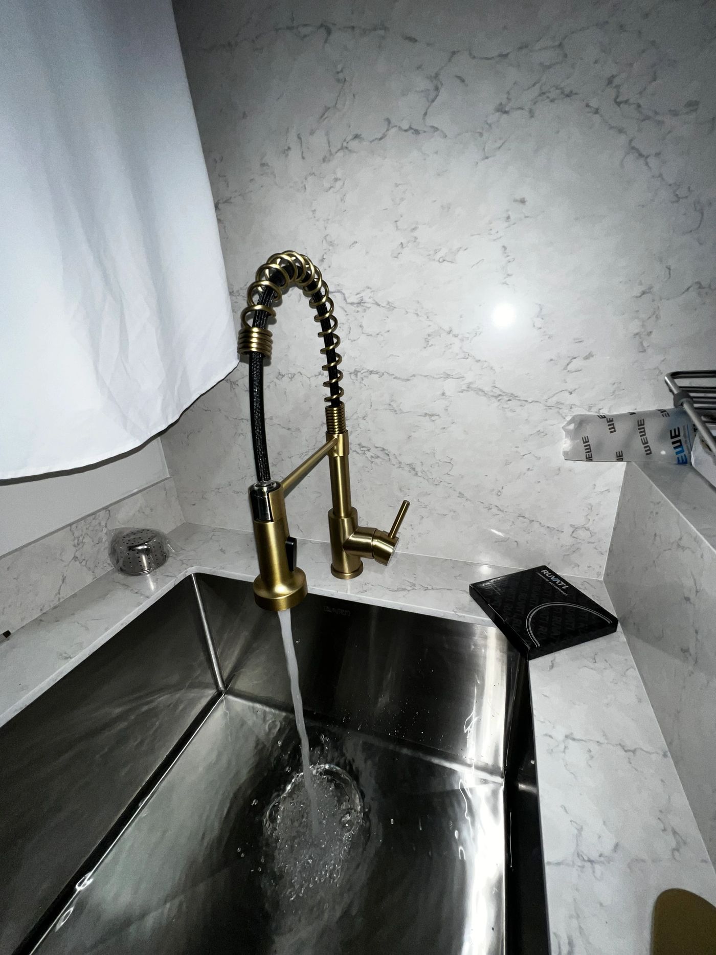 Kitchen faucet replacement